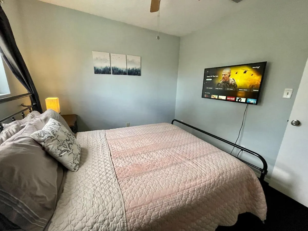 Urban Las Vegas Colonial In The Heart Of Vegas Villa United States