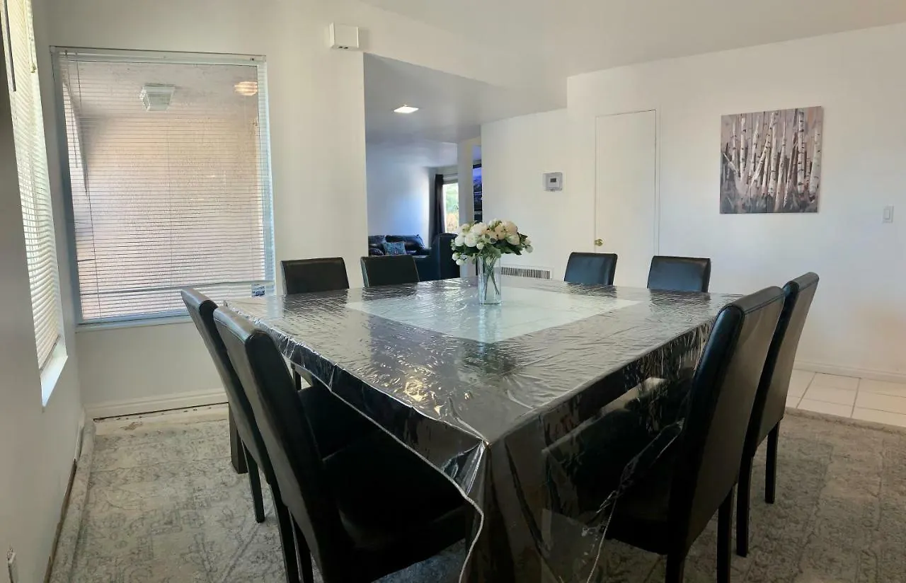 Urban Las Vegas Colonial In The Heart Of Vegas Villa