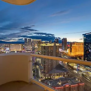 Balcony Full Strip View Mgm Signature Free Valet Las Vegas